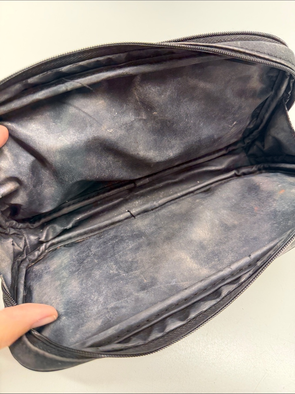 Dior Backstage Makeup Beauty Bag Travel Cosmetic Brushes Zip Around Black Silver View 4